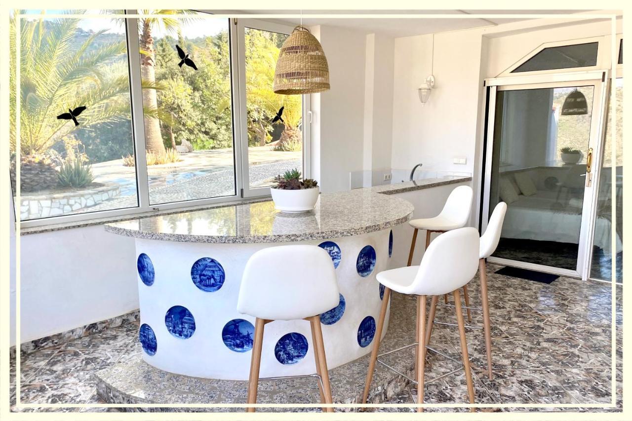 Villa La Higuera Sayalonga Extérieur photo