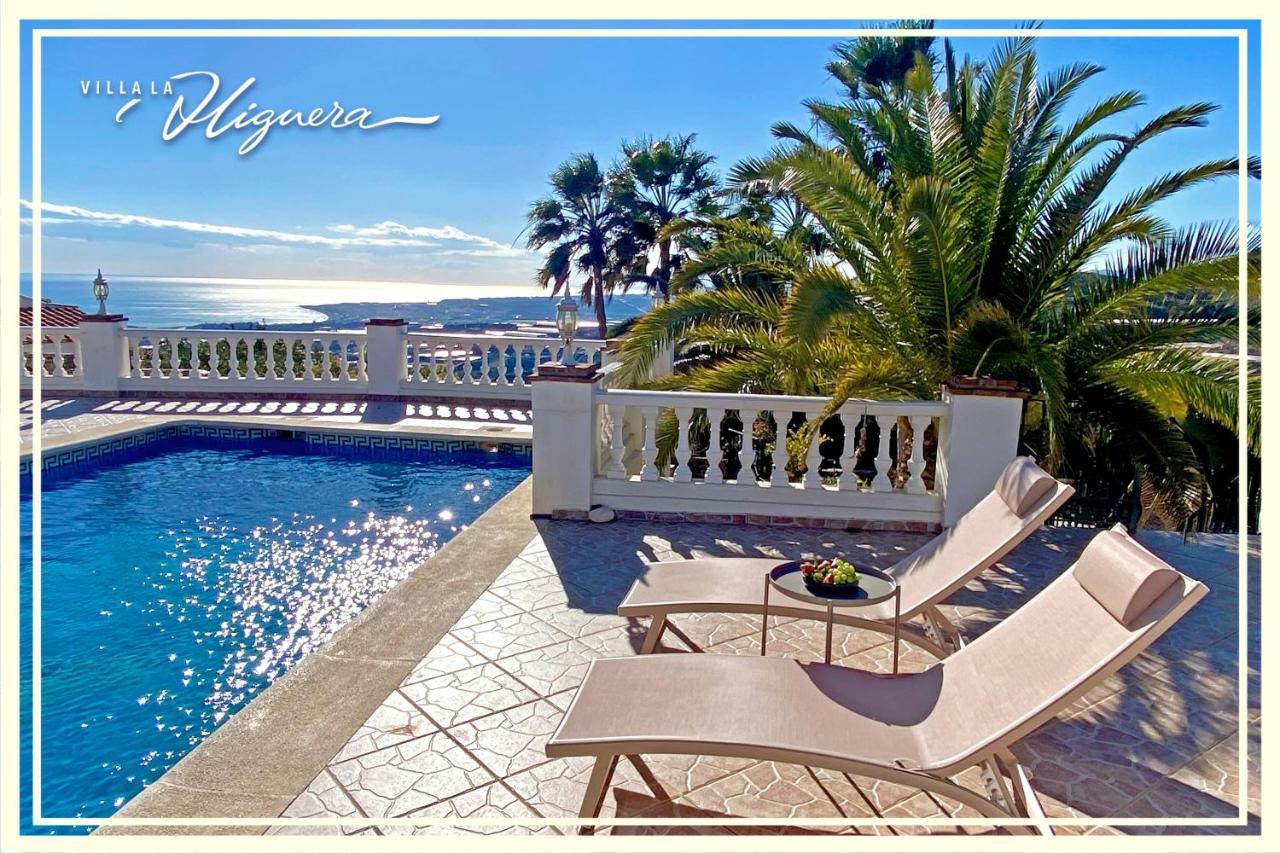 Villa La Higuera Sayalonga Extérieur photo